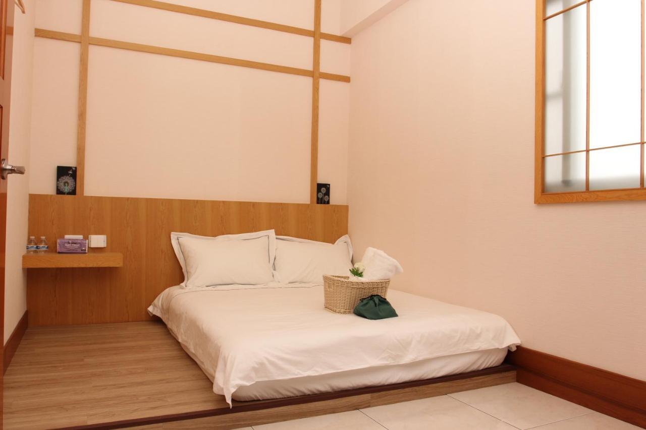 梨幸日和 Good Days In Liko Bed & Breakfast Cao Hùng Ngoại thất bức ảnh